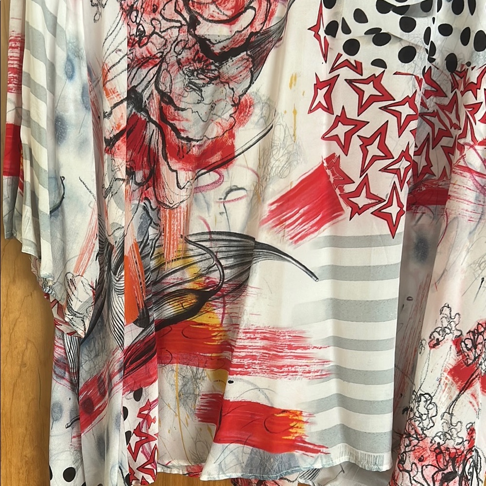 Colorful Abstract Women's Top - Picture 3 of 4